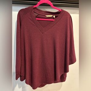 Soft Surroundings Madeline Tunic‎ Poncho Sweater. Maroon color. Size XL Petite.